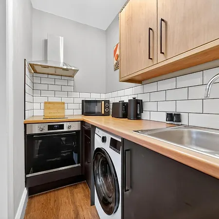Rosemont Apartment