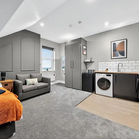 Rosemont Leeds (West Yorkshire)