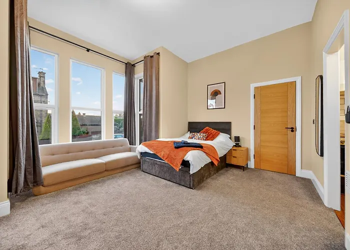 Rosemont Leeds (West Yorkshire)